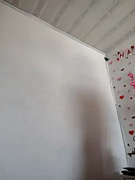 LaurenWelly  online show from February 15, 8:33 pm