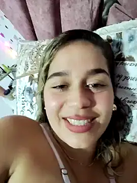 LaurenWelly  online show from February 24, 12:30 am