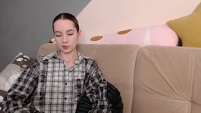 AmbrielHailey online show from February 23, 10:29 pm