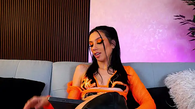 HaylieMilf online show from January 18, 2:12 pm