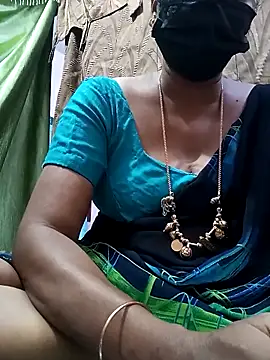 Snapshot of Tamil_sreelekha chatting on October 9, 5:00 pm Tamil sreelekha online show from October 9, 5:00 pm