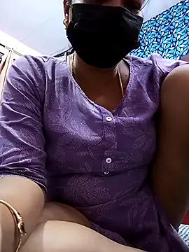 Snapshot of Tamil_sreelekha chatting on October 26, 2:34 pm Tamil sreelekha online show from October 26, 2:34 pm