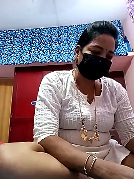 Snapshot of Tamil_sreelekha chatting on November 15, 4:36 pm Tamil sreelekha online show from November 15, 4:36 pm