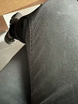 homidor online show from December 7, 8:44 am