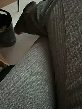 homidor online show from February 4, 2:21 pm