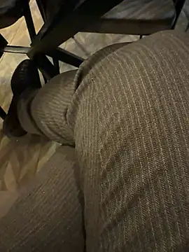 homidor online show from February 5, 6:59 pm