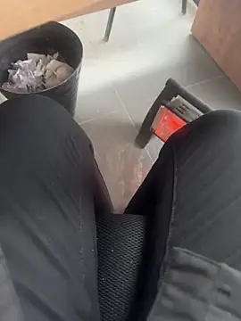 homidor online show from February 13, 1:26 pm