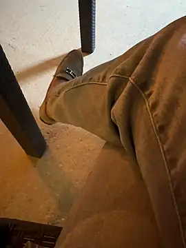 homidor online show from September 15, 7:25 pm