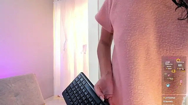 candyy bella online show from January 7, 10:19 pm