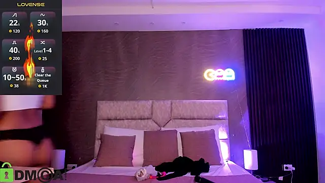 Cristal  adams online show from October 26, 12:22 pm