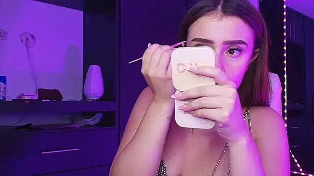 TinaJonnes  online show from March 29, 5:18 am