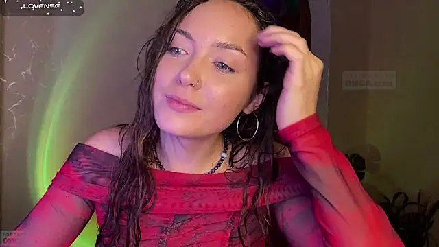 Snapshot of plushy_pixie chatting on January 15, 6:08 pm plushy pixie online show from January 15, 6:08 pm