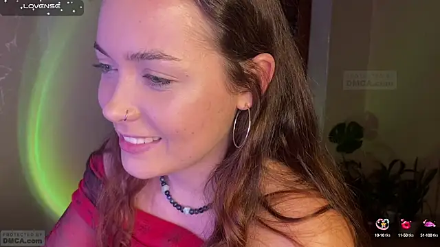 Snapshot of plushy_pixie chatting on January 15, 9:09 pm plushy pixie online show from January 15, 9:09 pm