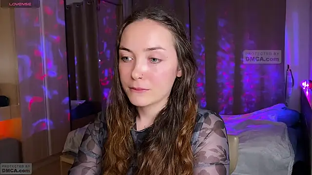 Snapshot of plushy_pixie chatting on February 20, 2:46 pm plushy pixie online show from February 20, 2:46 pm