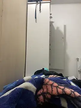 alex-riadh online show from February 1, 12:53 am