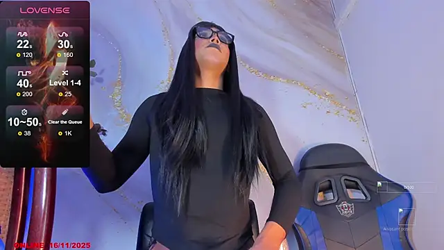 Snapshot of Naughty_Lizeth chatting on November 16, 1:28 pm Naughty Lizeth online show from November 16, 1:28 pm