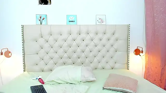 Kim Eli online show from December 23, 10:55 pm