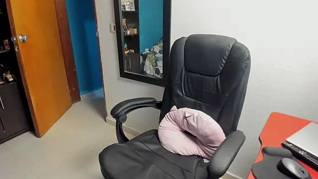 peanut tangerine online show from January 9, 12:46 am