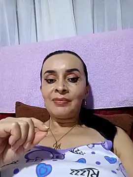 Snapshot of Samantha_Sullivan_ chatting on October 8, 2:09 am Samantha Sullivan online show from October 8, 2:09 am