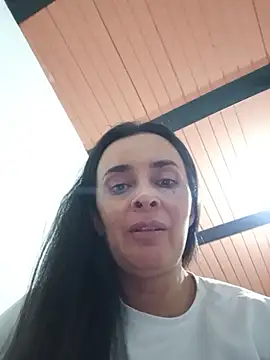 Snapshot of Samantha_Sullivan_ chatting on June 19, 3:33 am Samantha Sullivan online show from June 19, 3:33 am