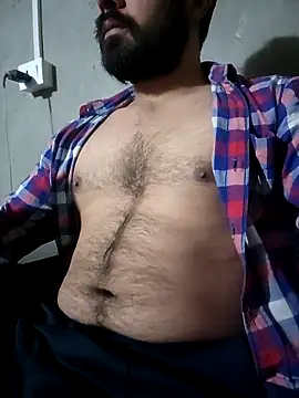 Snapshot of 77fuckerboy_ chatting on February 18, 1:01 am 77fuckerboy online show from February 18, 1:01 am