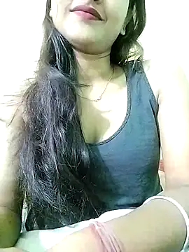 MISSQUEEN48 online show from March 1, 6:24 am