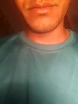 Snapshot of Wild-Honey chatting on January 11, 12:01 am Wild-Honey online show from January 11, 12:01 am