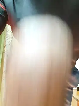 Snapshot of Wild-Honey chatting on January 14, 3:04 pm Wild-Honey online show from January 14, 3:04 pm