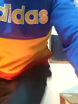 Snapshot of Wild-Honey chatting on January 16, 3:24 pm Wild-Honey online show from January 16, 3:24 pm