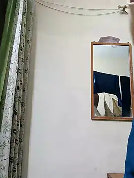 Snapshot of Wild-Honey chatting on March 2, 2:10 pm Wild-Honey online show from March 2, 2:10 pm