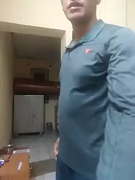 Snapshot of Wild-Honey chatting on December 1, 1:49 pm Wild-Honey online show from December 1, 1:49 pm