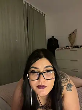 alexaandreea99 online show from December 16, 10:03 pm