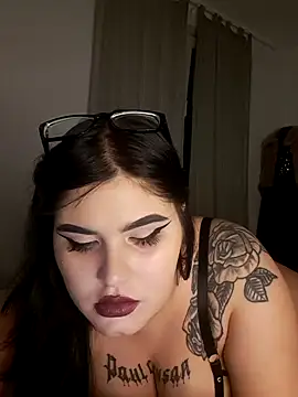 alexaandreea99 online show from February 6, 12:43 am