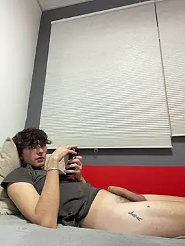 Adriiann  21 online show from December 26, 11:57 pm