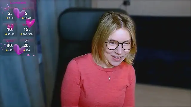 Snapshot of TaylorBre chatting on March 24, 5:34 am TaylorBre online show from March 24, 5:34 am