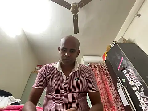 Snapshot of SammyChocolateIndian chatting on February 6, 11:10 am SammyChocolateIndian online show from February 6, 11:10 am