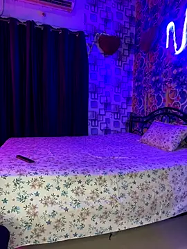 Snapshot of Hot_royalbhabhi chatting on October 27, 2:54 pm Hot royalbhabhi online show from October 27, 2:54 pm