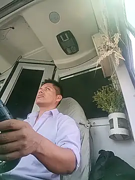 alexchir4 online show from December 1, 5:29 pm