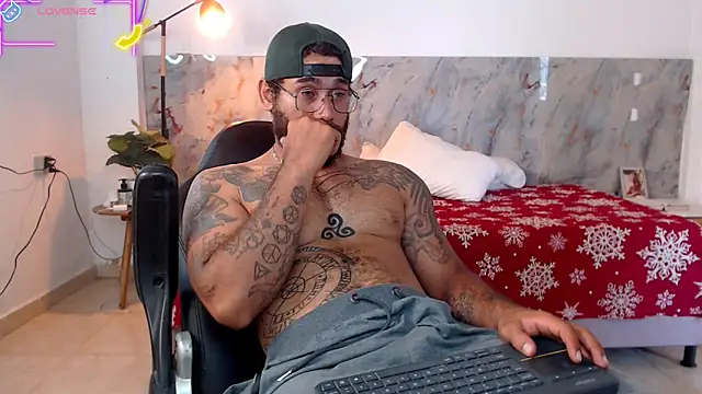 hanz col online show from February 11, 2:44 pm