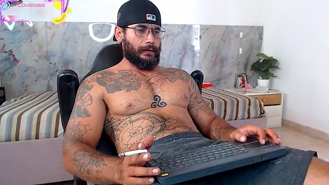 hanz col online show from March 27, 2:17 pm