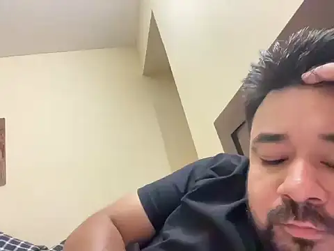 Snapshot of coolboy6566 chatting on October 29, 6:42 pm coolboy6566 online show from October 29, 6:42 pm