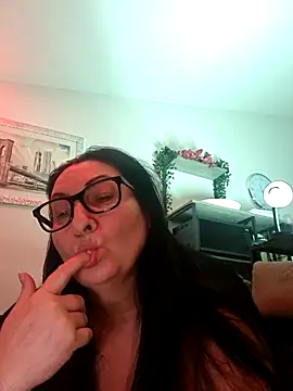 Genoveva73sexy online show from October 26, 10:15 pm