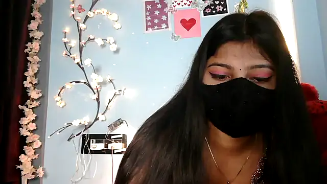 Snapshot of Reena_Singh53 chatting on November 29, 1:36 pm Reena Singh53 online show from November 29, 1:36 pm