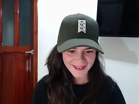 Snapshot of Hanny_24 chatting on July 19, 11:41 pm Hanny 24 online show from July 19, 11:41 pm