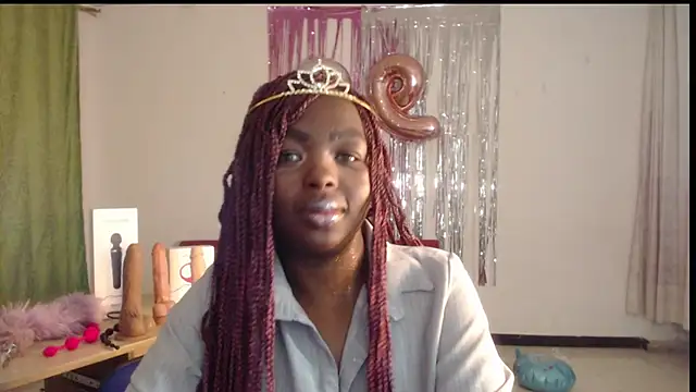 Snapshot of _Zooee chatting on January 10, 4:14 am Zooee online show from January 10, 4:14 am