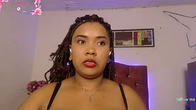 Snapshot of Evelyn_Sandoval chatting on January 6, 4:04 am Evelyn Sandoval online show from January 6, 4:04 am