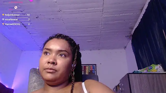Snapshot of Evelyn_Sandoval chatting on January 11, 5:31 am Evelyn Sandoval online show from January 11, 5:31 am