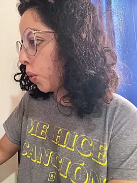 babyluna939 online show from March 16, 8:00 pm