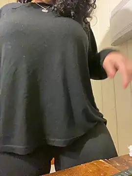 babyluna939 online show from October 5, 8:51 pm