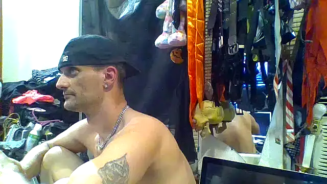 slinginbigD online show from October 8, 1:58 am